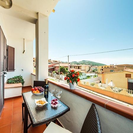 La Casa Di Mannazzotta 1 Bed & Breakfast Castelsardo Exterior photo